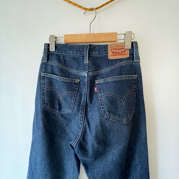 Levi's Denim - Levi’s Mom Jean high rise 25